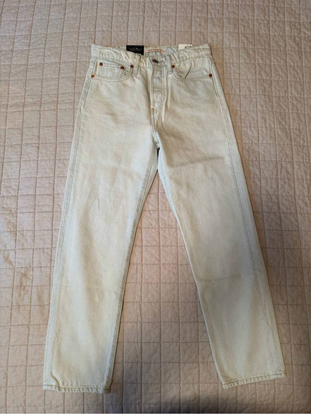 Levi's Cream Straight-Leg Jeans